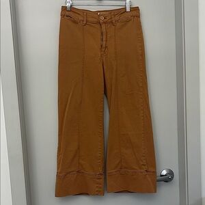 CHINO • Wide-Leg Cropped Pants • Rust Orange • Size 6 Approx